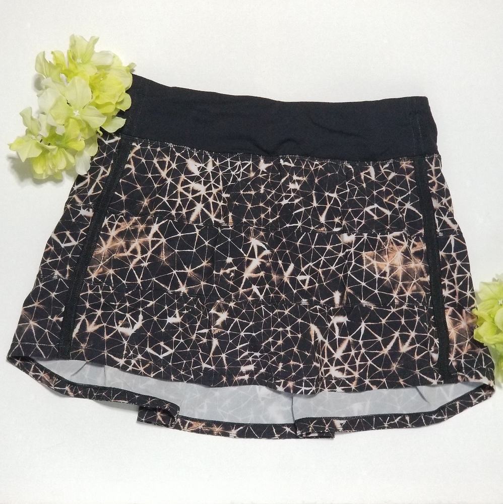 Lululemon Athletic Skirt size 6